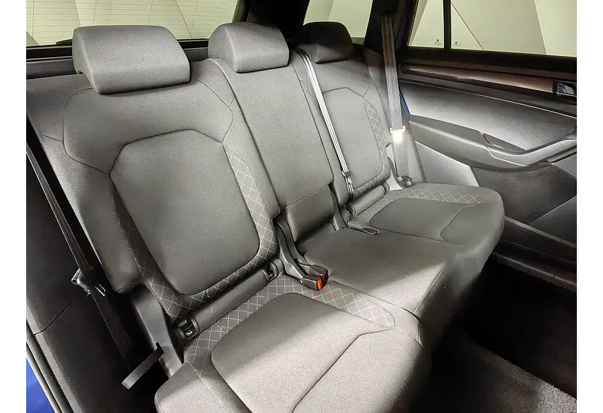 Skoda Kodiaq 1.4 TSI DSG 4X4 (150 л.с.) Синий в АВИЛОН. Слайд №16