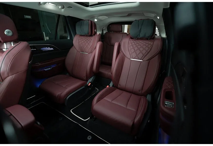 Hongqi E-HS9 AT 4WD (551 л.с.) 6 мест Делюкс Черный в АВИЛОН. Слайд №5