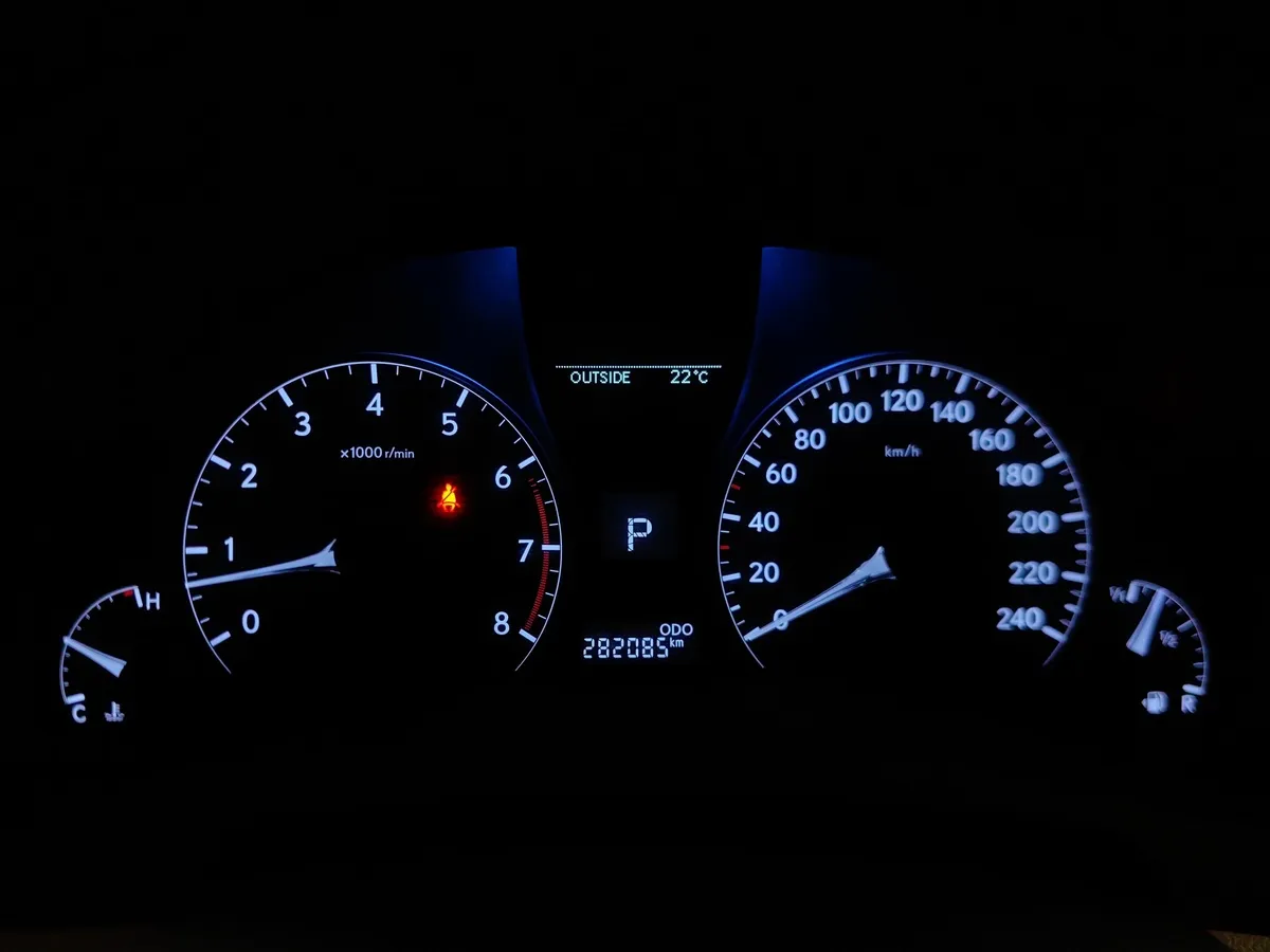 Lexus RX 270 AT (188 л.с.) Черный в АВИЛОН. Слайд №16