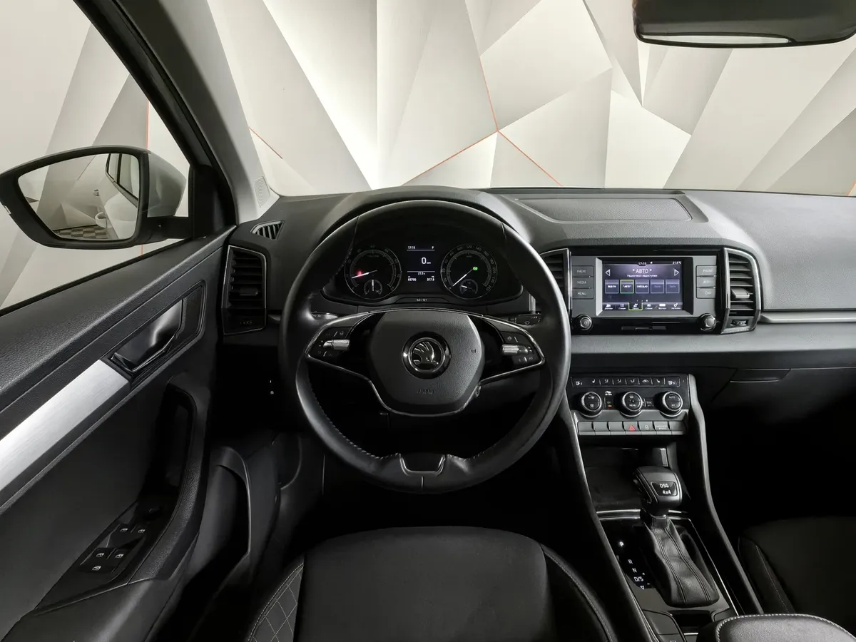 Skoda Karoq 1.4 AMT AWD (150 л.с.) Ambition Белый в АВИЛОН. Слайд №20