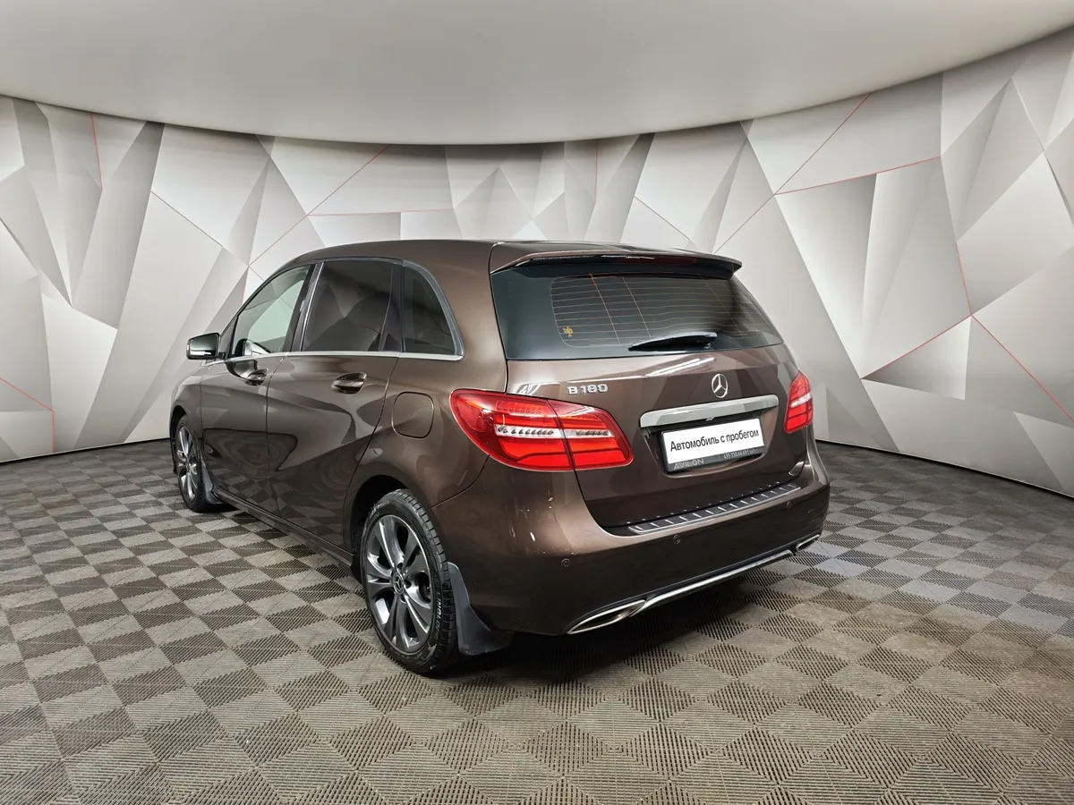 Mercedes-Benz B-Класс B 180 MT (122 л.с.) Коричневый в АВИЛОН. Слайд №4