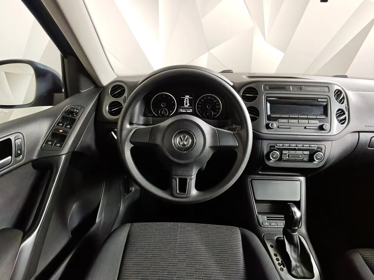 Volkswagen Tiguan 2.0 TSI 4Motion AT (170 л.с.) Sport & Style Синий в АВИЛОН. Слайд №20