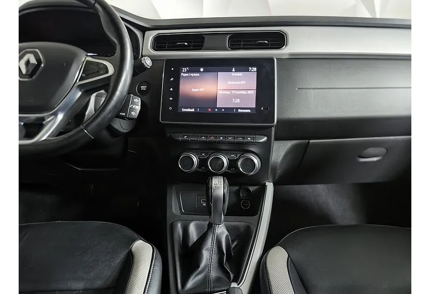 Renault Arkana 1.3 CVT 2WD (150 л.с.) Черный в АВИЛОН. Слайд №15