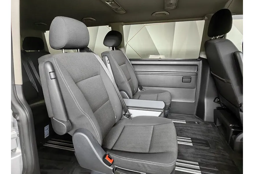 АВИЛОН - Volkswagen Multivan 2.0 biTDI BMT (150кВт), авт.-7 (DSG) 4Motion Comfortline Серебристый - slide 13