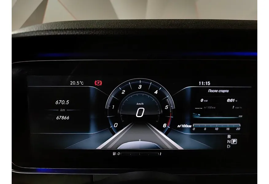 Mercedes-Benz E-Класс E 220 d 4MATIC 9G-TRONIC (194 л.с.) Черный в АВИЛОН. Слайд №17