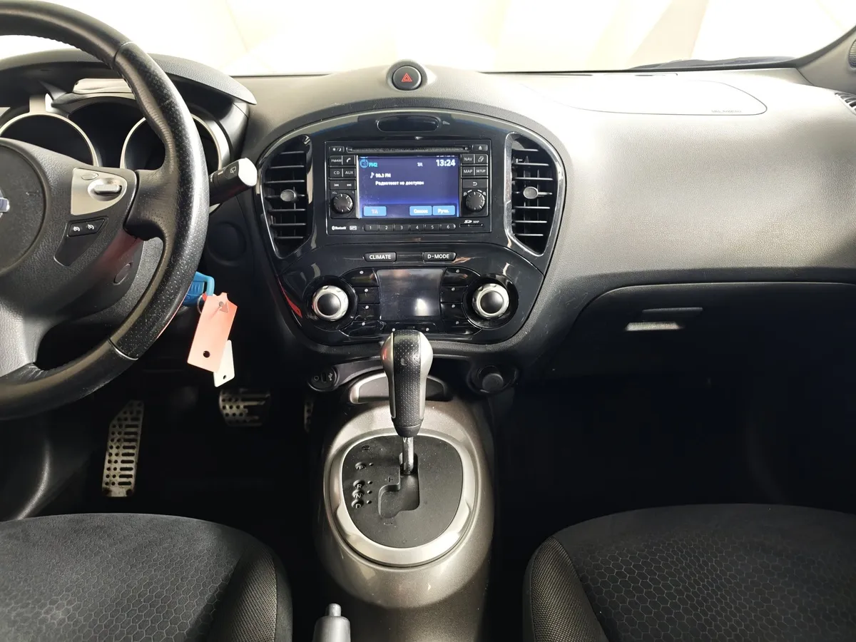 Nissan Juke 1.6 turbo CVT AWD (190 л.с.) Серебристый в АВИЛОН. Слайд №12