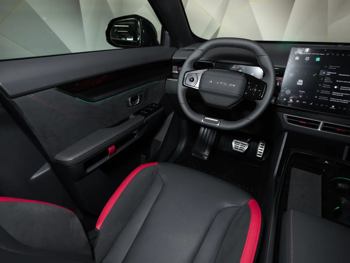 JETOUR Dashing 1.5T 6DCT 2WD (147 л.с.) Comfort Черный в АВИЛОН. Слайд №9
