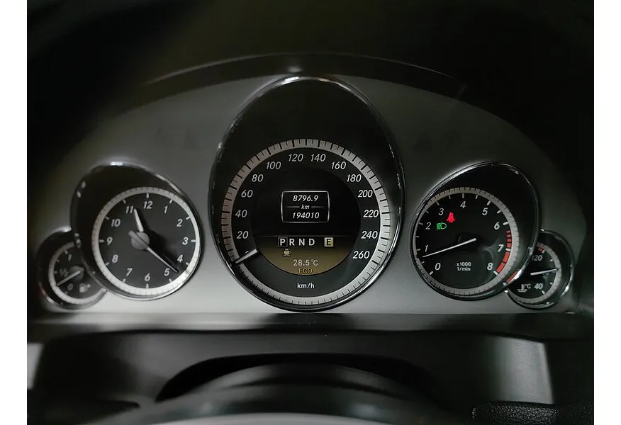 АВИЛОН - Mercedes-Benz E-Класс E 200 T BlueEfficiency 7G-Tronic Plus (184 л.с.) Голубой - slide 14