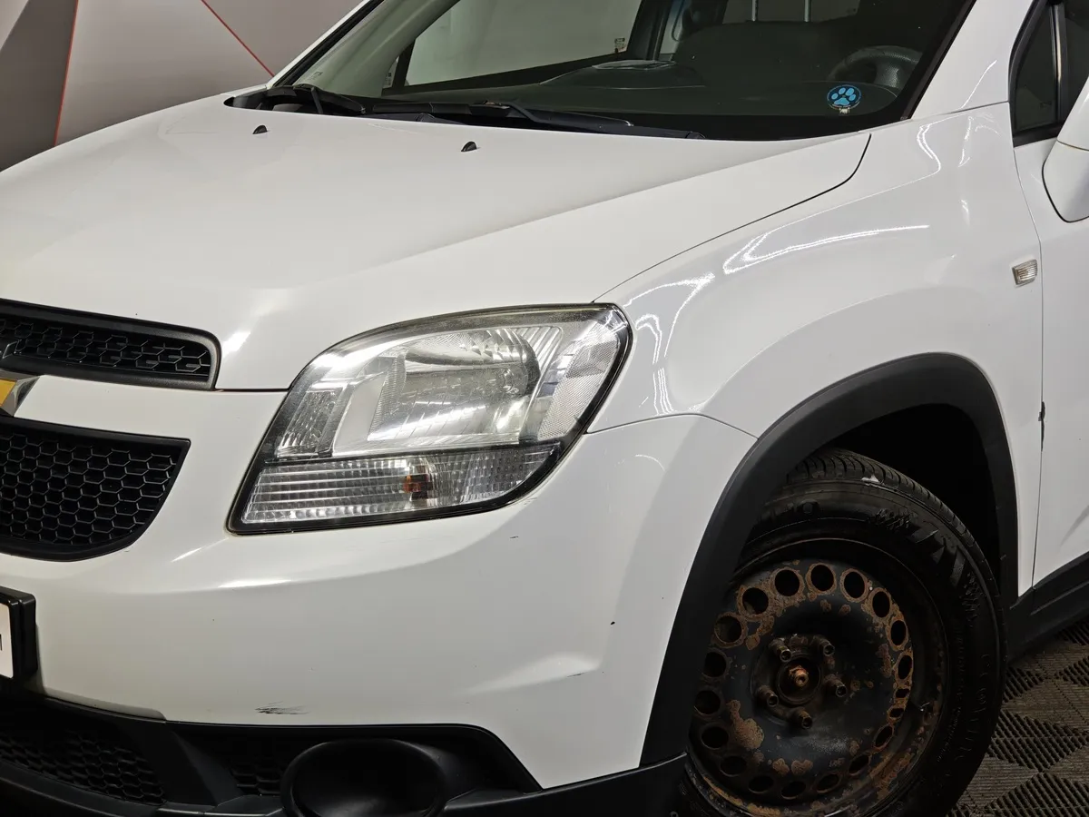 Chevrolet Orlando 1.8 MT (141 л.с.) Белый в АВИЛОН. Слайд №10