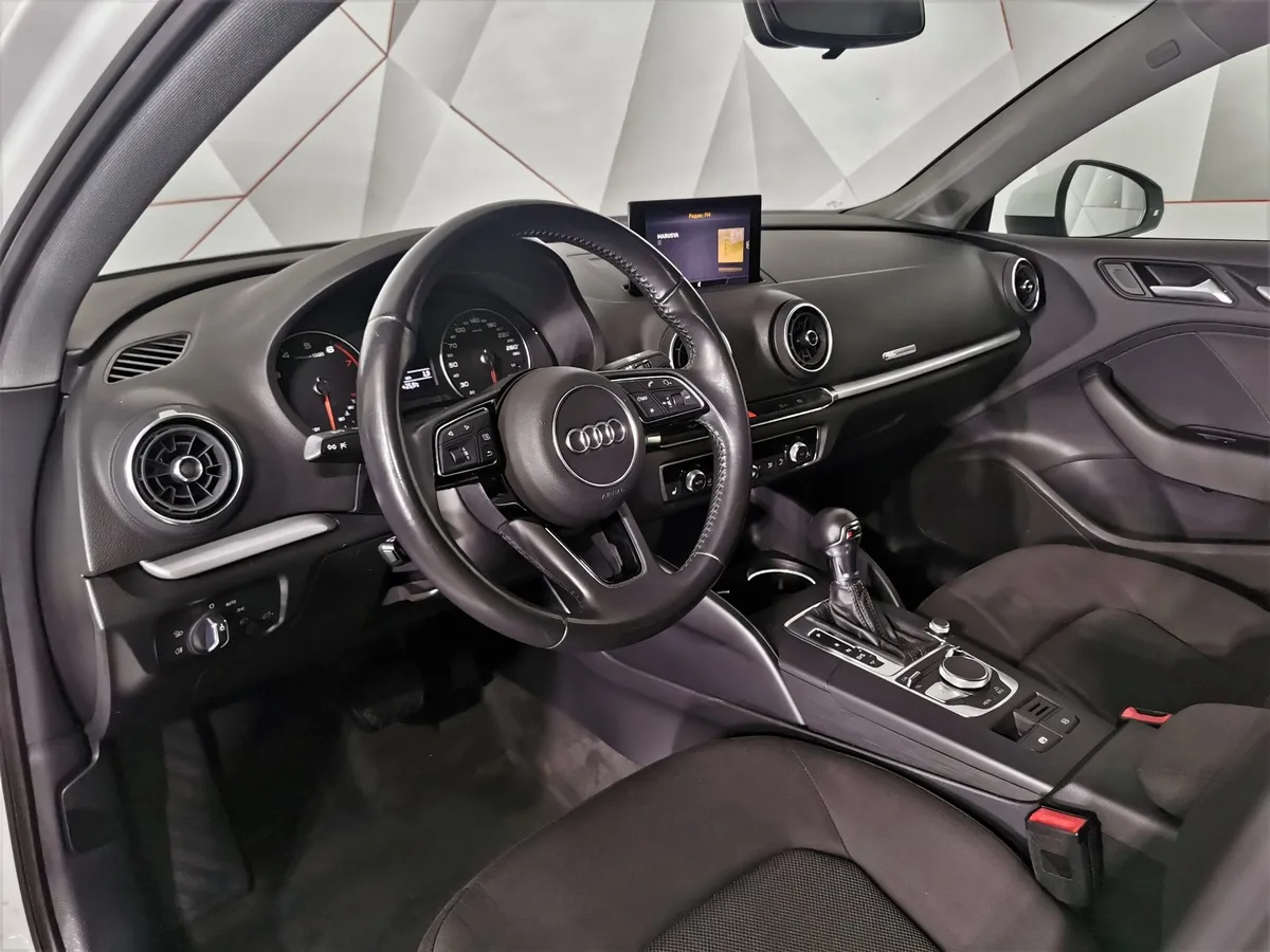 Audi A3 1.4 TFSI AT (150 л.с.) Белый в АВИЛОН. Слайд №18