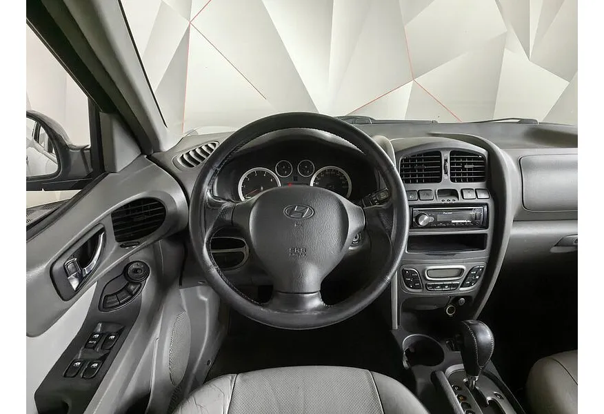 Hyundai Santa Fe 2.0 CRDi AT 4WD (112 л.с.) Черный в АВИЛОН. Слайд №19