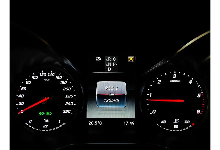 Mercedes-Benz V-Класс V 200 d AT L2 4x4 (136 л.с.) Черный в АВИЛОН. Слайд №18