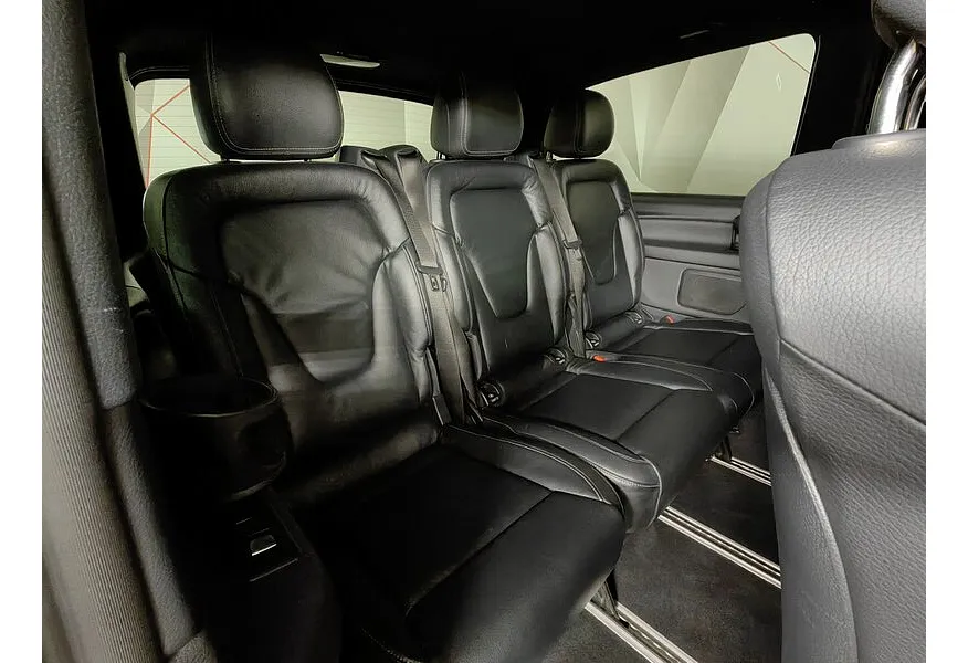 Mercedes-Benz V-Класс V 220 d AT L2 4x4 (163 л.с.) AMG Line Черный в АВИЛОН. Слайд №21