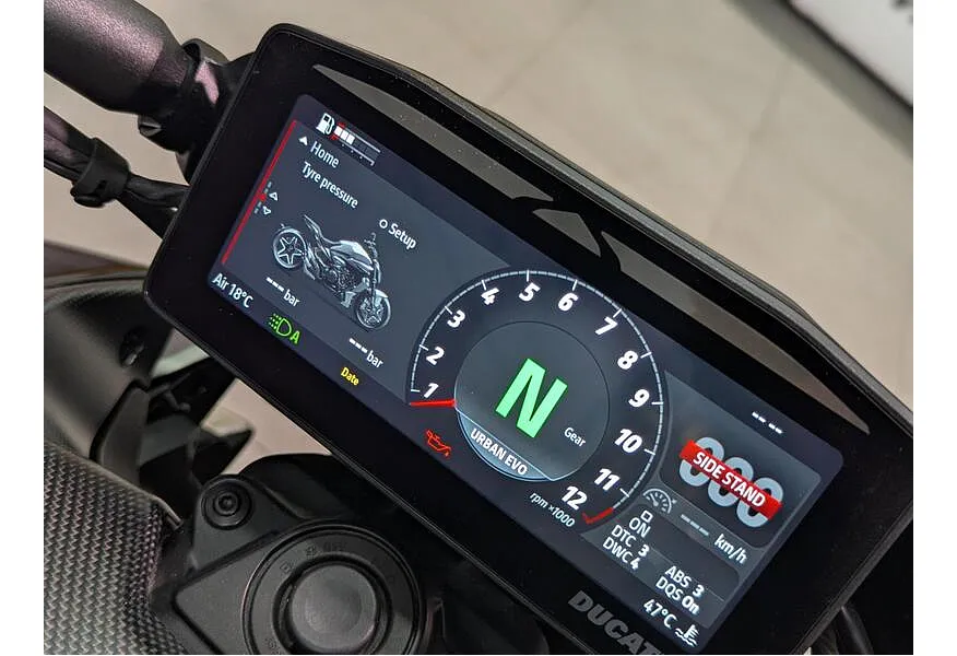 Ducati XDiavel V4 V4 1158 см³ (168 л.с.) (168) 1158 Черный в АВИЛОН. Слайд №5