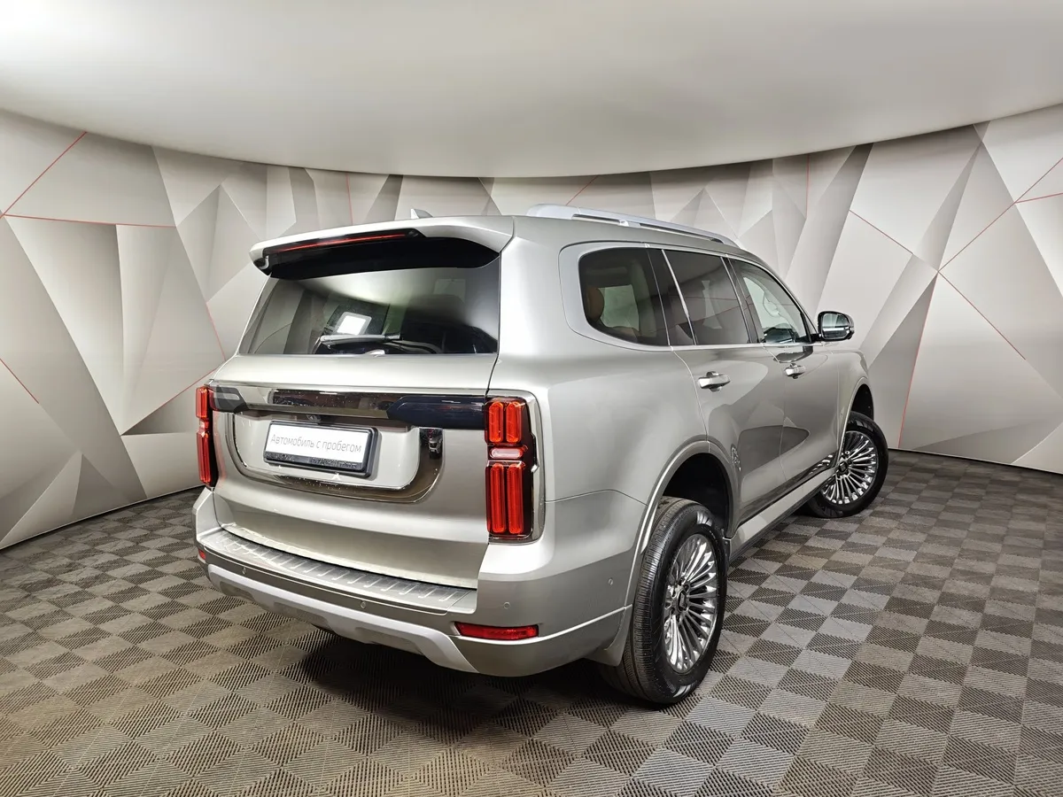 TANK 500 3.0 Turbo V6 AT 4WD (299 л.с.) Премиум Серый в АВИЛОН. Слайд №2