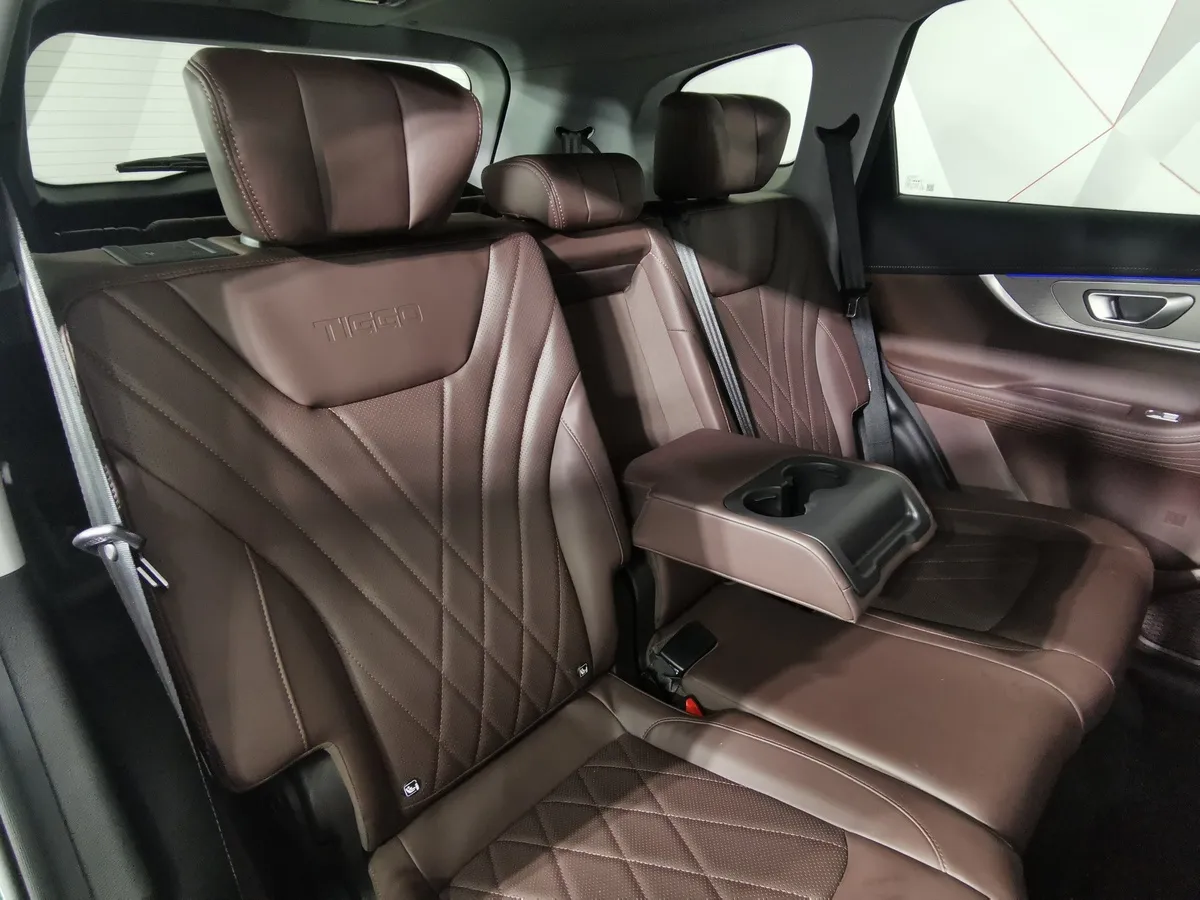 Chery Tiggo 8 Pro Max 2.0T DCT AWD (197 л.с.) Ultimate Зеленый в АВИЛОН. Слайд №16
