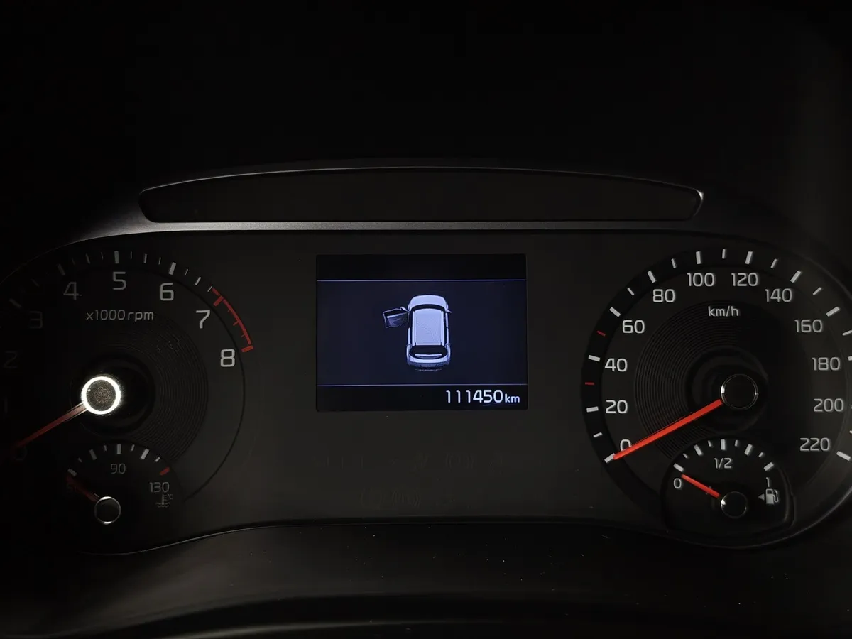 Kia Soul 1.6 MPI AT (123 л.с.) Luxe Серый в АВИЛОН. Слайд №18