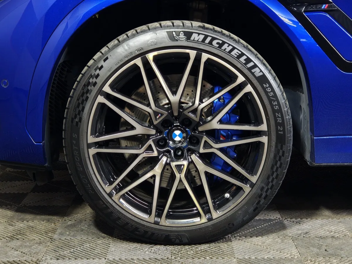 BMW X6 M 4.4 xDrive (625 л.с.) Competition Синий в АВИЛОН. Слайд №7