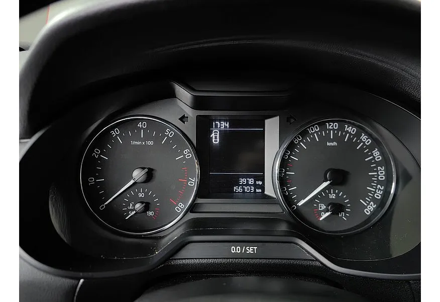 Skoda Octavia 1.6 AT (110 л.с.) Бежевый в АВИЛОН. Слайд №18