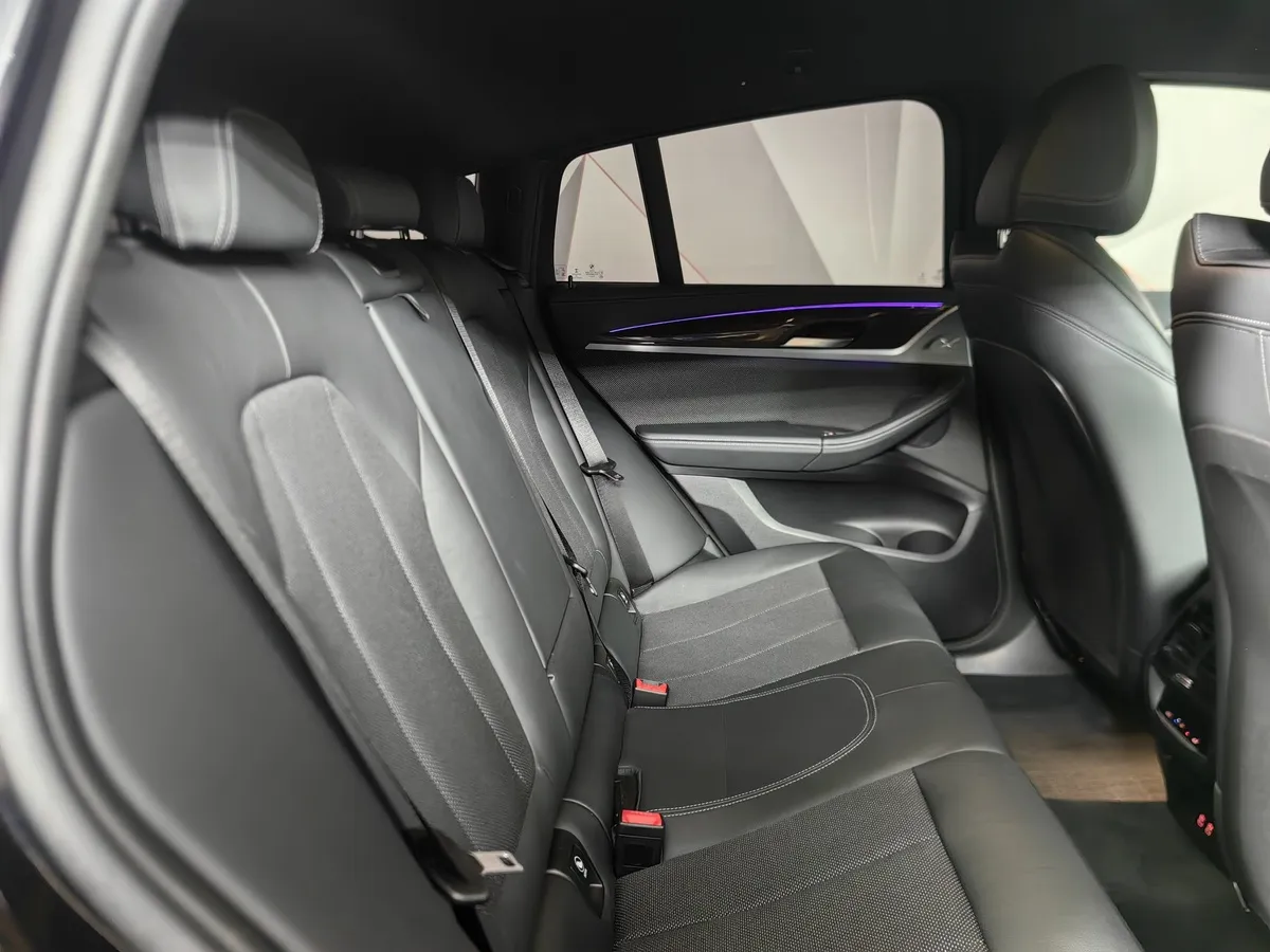 BMW X4 xDrive20d Steptronic (190 л.с.) xLine Черный в АВИЛОН. Слайд №14