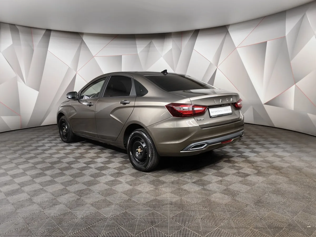 ВАЗ (Lada) Vesta 1.6 CVT (106 л.с.) Коричневый в АВИЛОН. Слайд №4