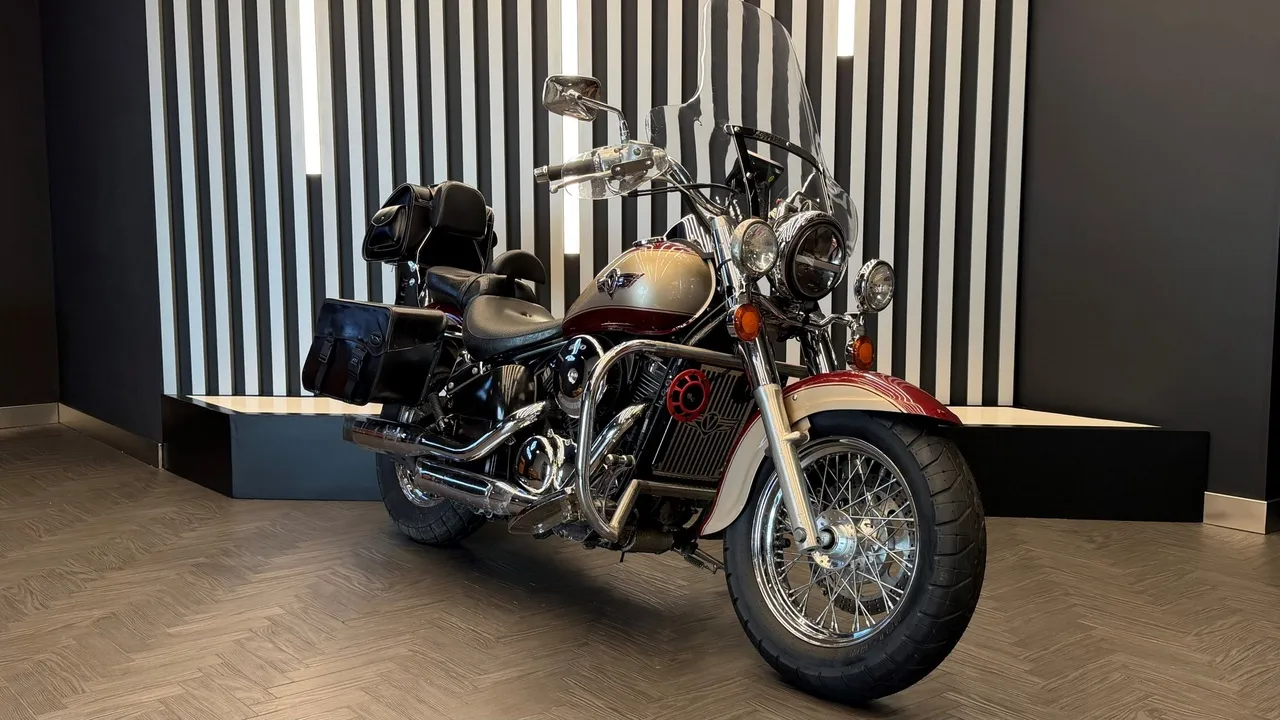 Kawasaki Vulcan VN800 805 см³ (58 л.с.) (58) 805 Коричневый в АВИЛОН. Слайд №2