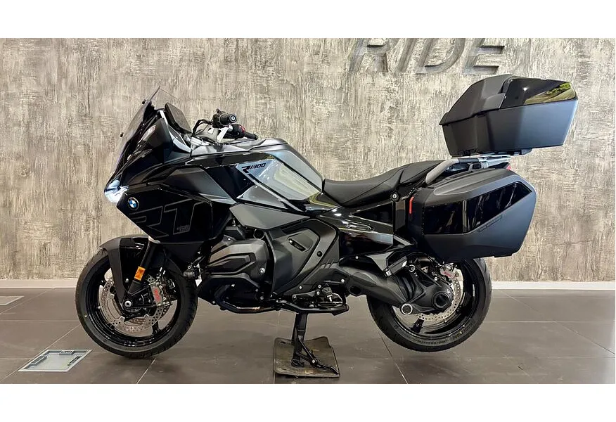 BMW Motorrad R 1300 RT 1300 см³ (145 л.с.) (145) 1300 Черный в АВИЛОН. Слайд №3