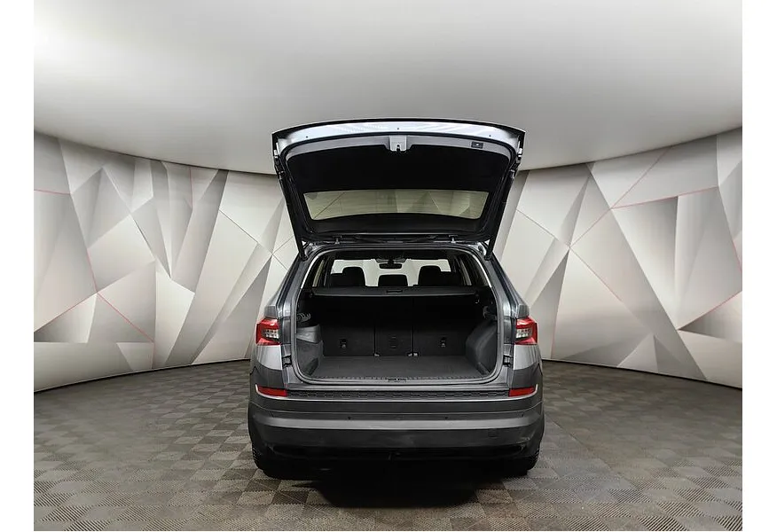 Skoda Kodiaq 2.0 TSI DSG 4X4 (180 л.с.) Серый в АВИЛОН. Слайд №12