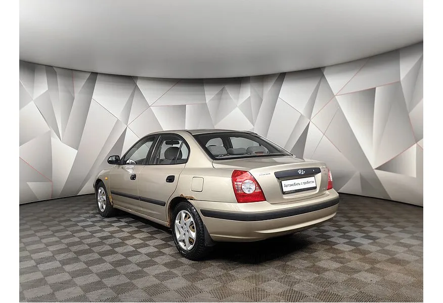Hyundai Elantra 1.6 MT (105 л.с.) Бежевый в АВИЛОН. Слайд №4