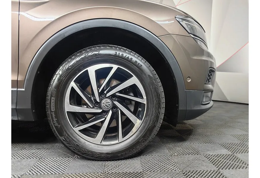 АВИЛОН - Volkswagen Tiguan 1.4 TSI BlueMotion DSG (150 л.с.) City Коричневый - slide 15