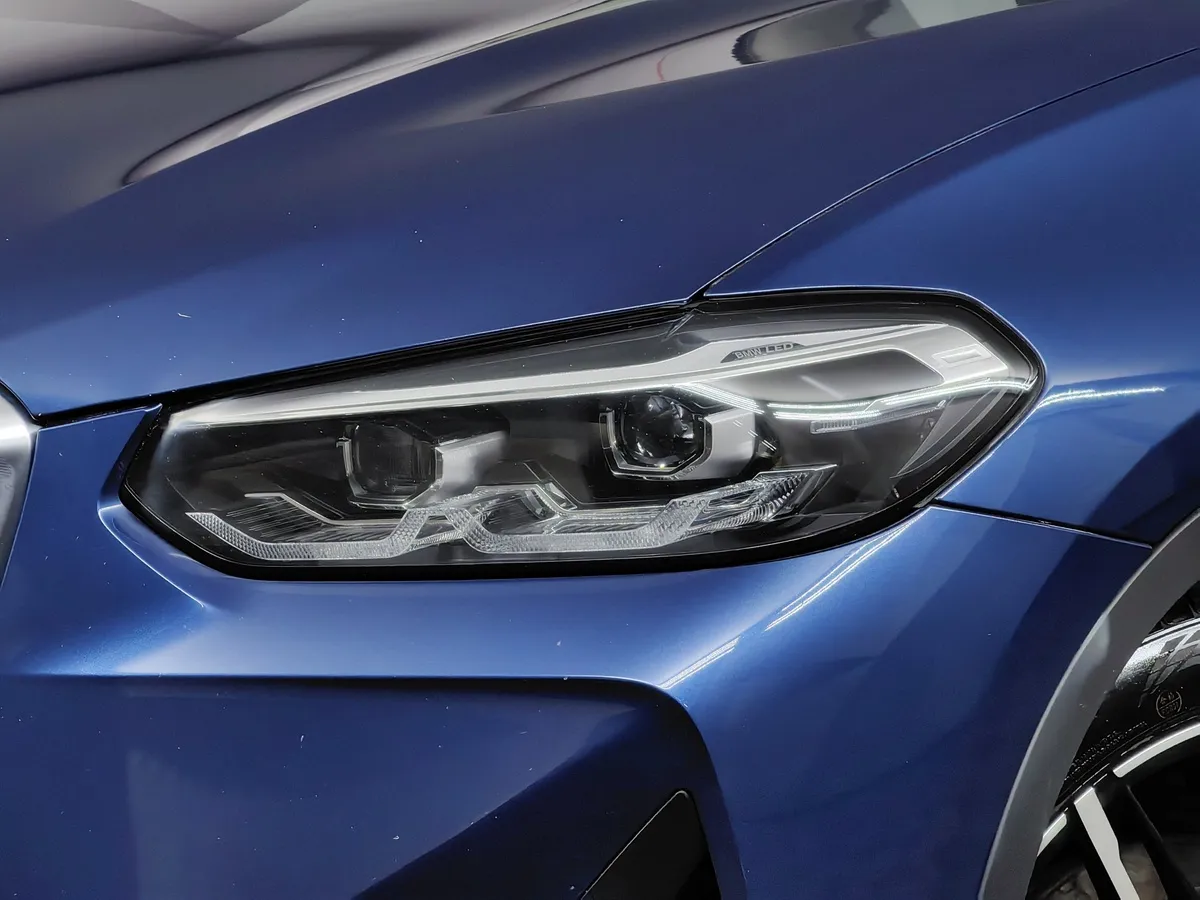 BMW X3 xDrive20d AT (190 л.с.) Lifestyle Синий в АВИЛОН. Слайд №8