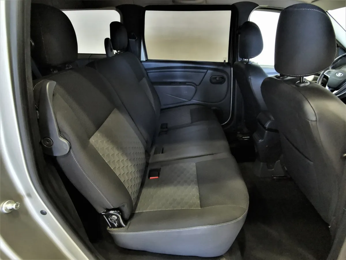 ВАЗ (Lada) Largus 1.6 MT 16 кл (5 мест) (105 л.с.) Серый в АВИЛОН. Слайд №15