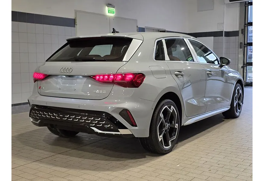 Audi A3 1.5 TFSI AMT (160 л.с.) в АВИЛОН. Слайд №6