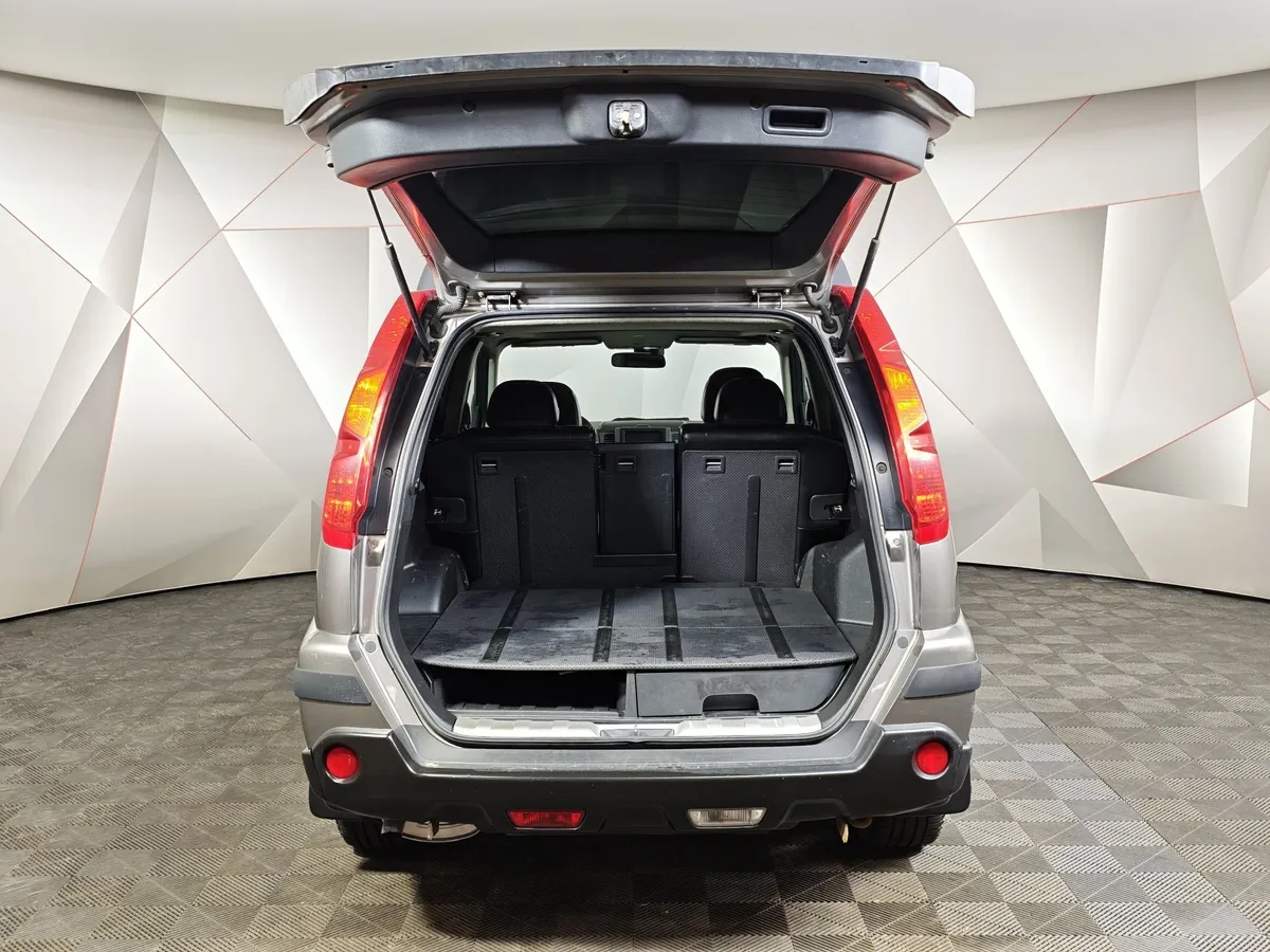 Nissan X-Trail 2.5 CVT AWD (171 л.с.) LE Top Серый в АВИЛОН. Слайд №12