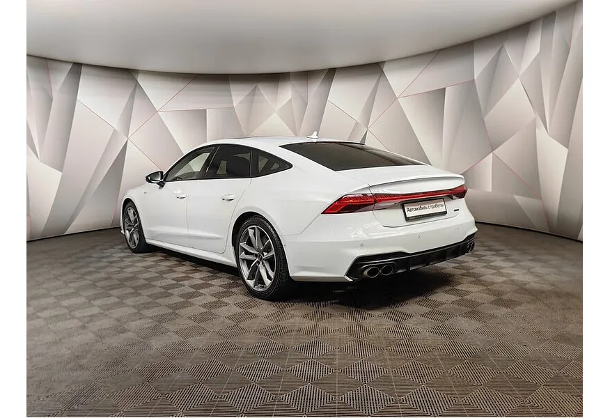 Audi A7 55 TFSI quattro S tronic (340 л.с.) Белый в АВИЛОН. Слайд №4