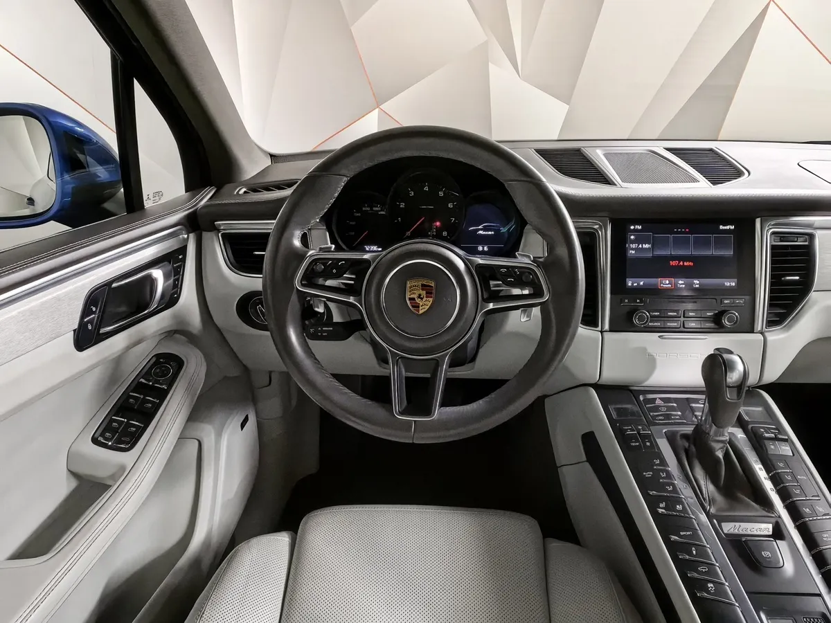 Porsche Macan 2.0 TFSI AMT 4WD (265 л.с.) R4 Синий в АВИЛОН. Слайд №20