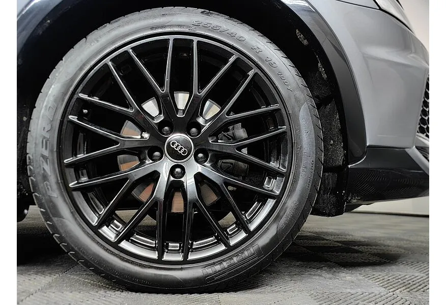 Audi Q3 2.0 TFSI S tronic quattro (180 л.с.) Sport Серый в АВИЛОН. Слайд №9