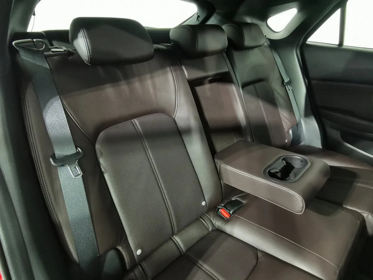 Mazda CX-4 2.0 AT (158 л.с.) High Красный в АВИЛОН. Слайд №16