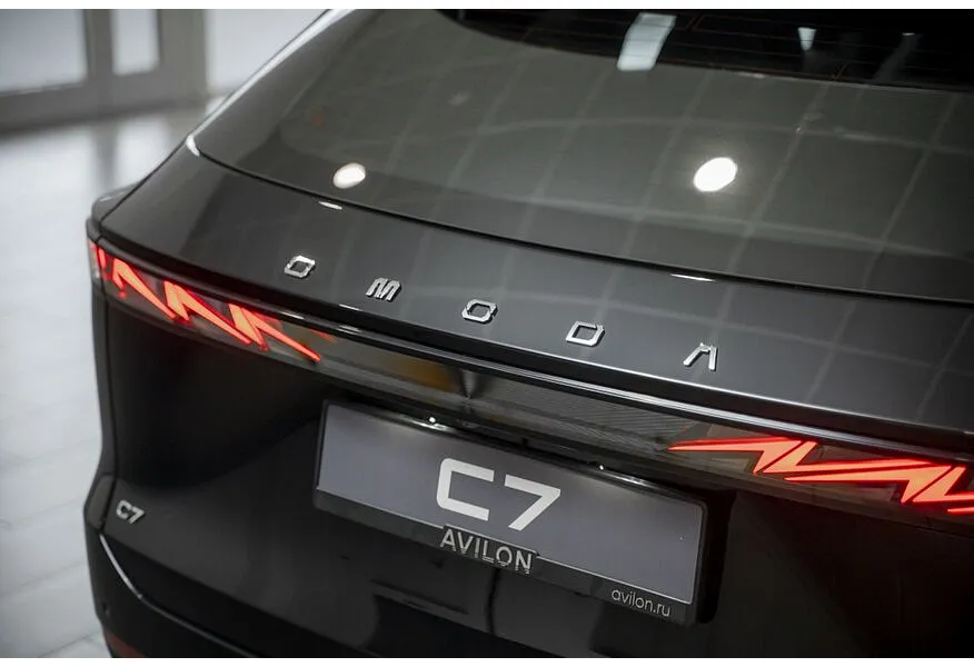 OMODA C7 1.6 DCT 4WD (150 л.с.) Стиль Черный в АВИЛОН. Слайд №22