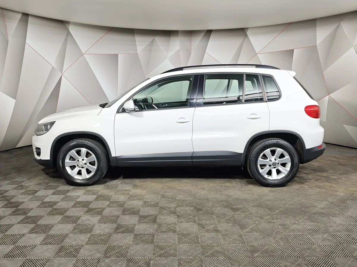 Volkswagen Tiguan 1.4 TSI BlueMotion DSG (150 л.с.) Trend & Fun Белый в АВИЛОН. Слайд №5