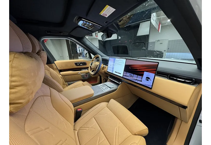 Zeekr 9X 2.0h AT 4WD (1177 л.с.) Hyper Черный в АВИЛОН. Слайд №9