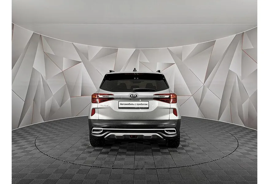 Kia Seltos 2.0 MPI 2WD IVT (149 л.с.) Style Серый в АВИЛОН. Слайд №8