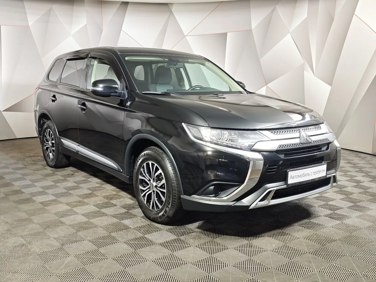 Mitsubishi Outlander 2.0 MIVEC CVT 2WD (146 л.с.) Intense Plus Черный в АВИЛОН. Слайд №3