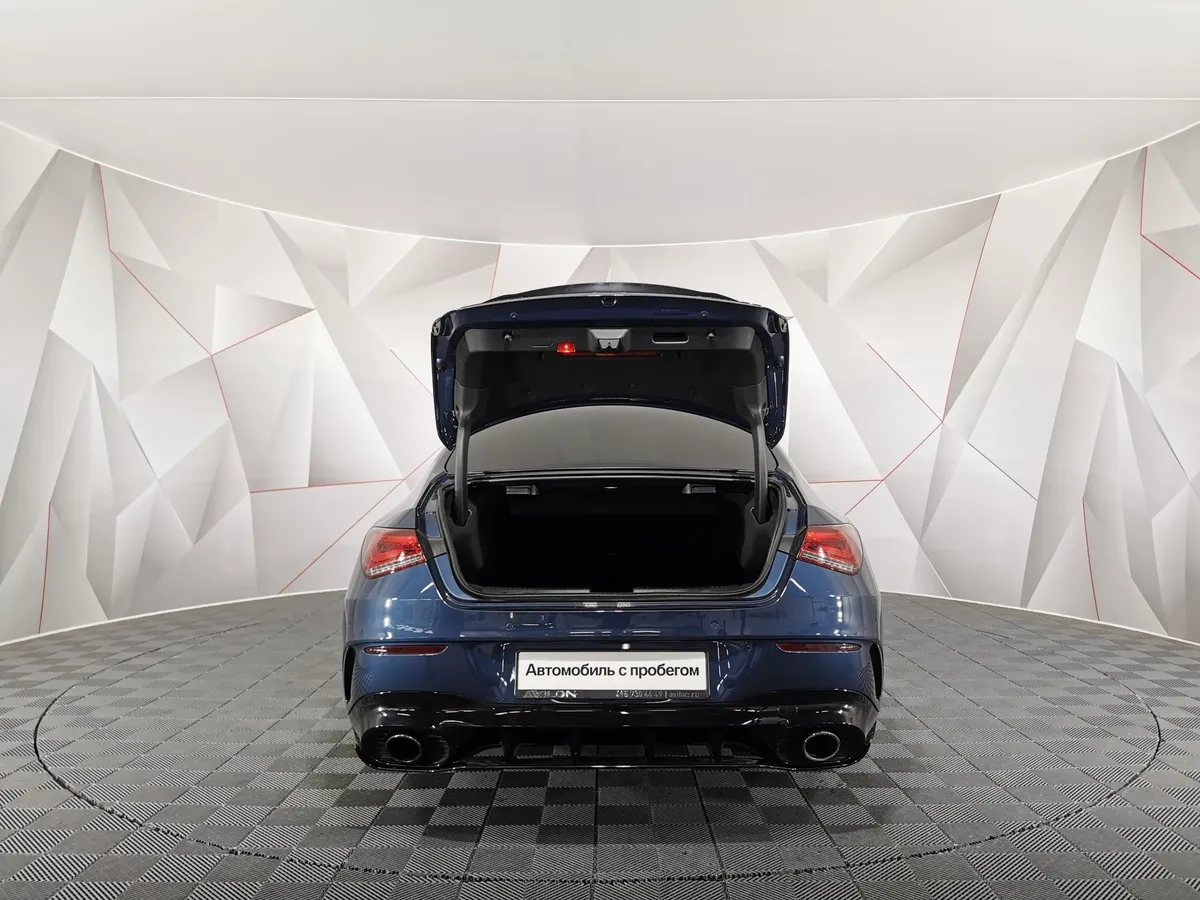 Mercedes-Benz CLA 35 AMG 4MATIC AT (306 л.с.) Синий в АВИЛОН. Слайд №11