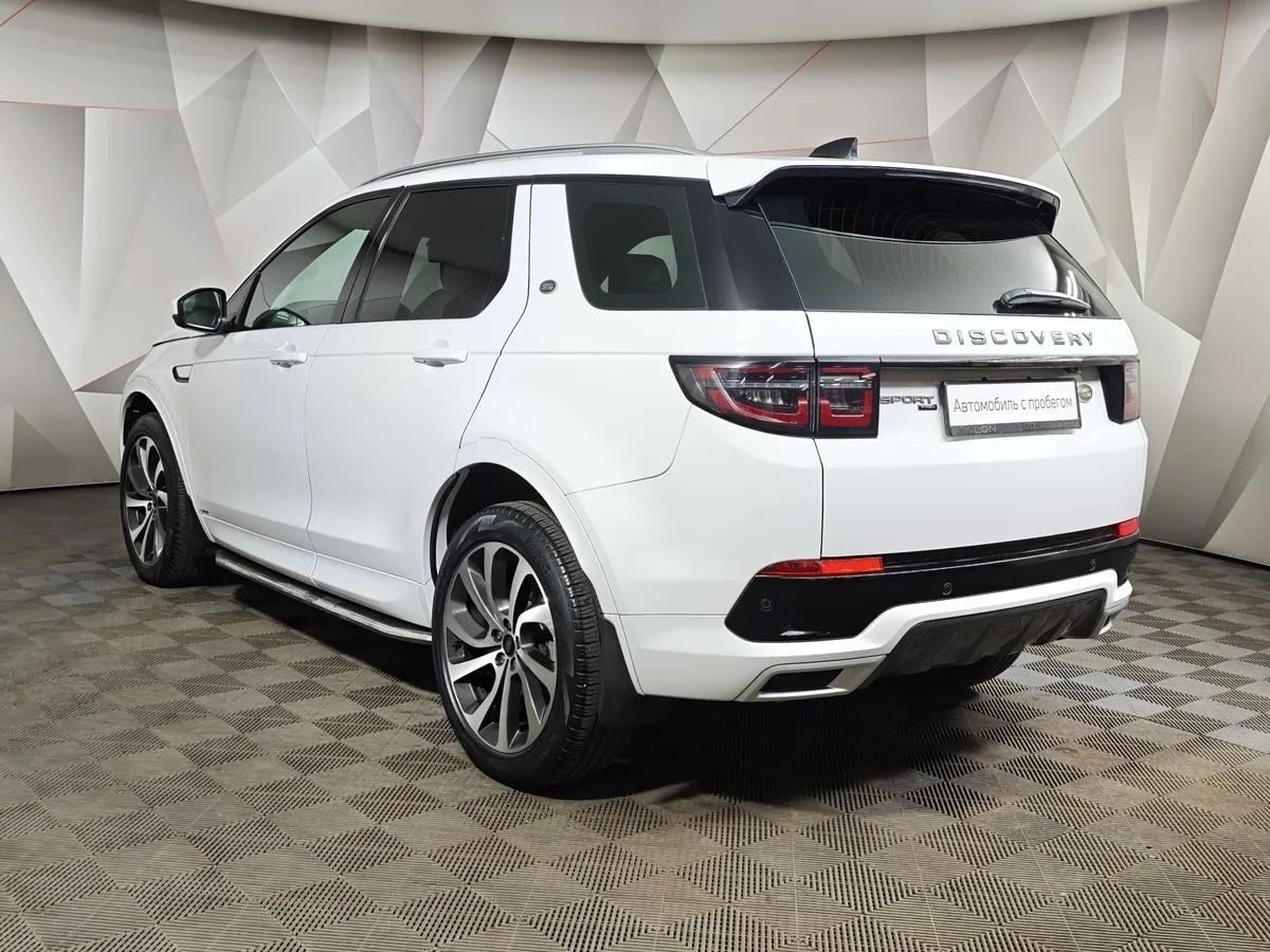 Land Rover Discovery Sport 2.0 Si4 AT AWD (249 л.с.) R-Dynamic SE Белый в АВИЛОН. Слайд №4