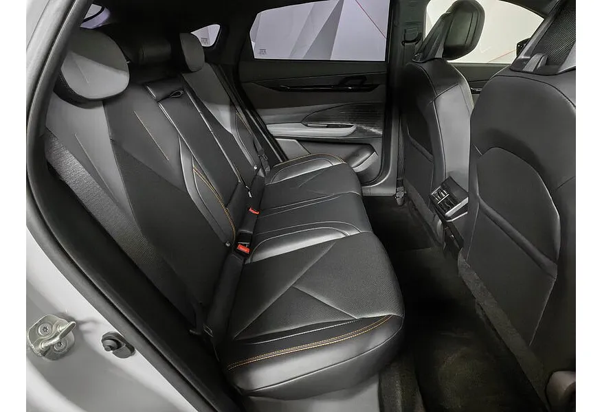 АВИЛОН - Changan UNI-V 1.5 AMT (181 л.с.) Tech Серый - slide 0