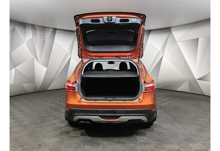 ВАЗ (Lada) Vesta 1.8 AMT (122 л.с.) Оранжевый в АВИЛОН. Слайд №11