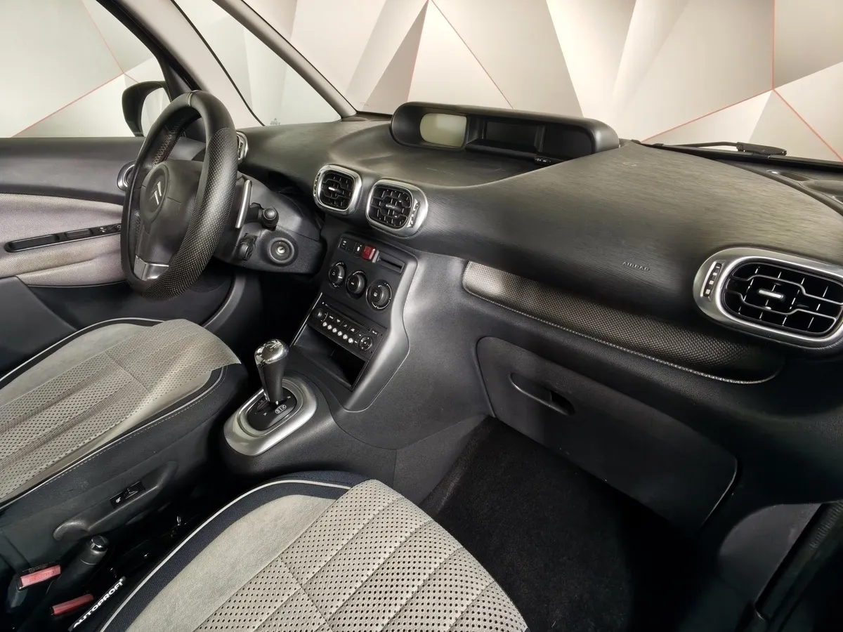 Citroen C3 Picasso 1.6 AMT (115 л.с.) Черный в АВИЛОН. Слайд №12