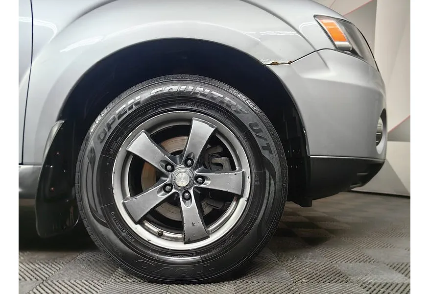 АВИЛОН - Mitsubishi Outlander 2.0 MT 2WD (147 л.с.) Серебристый - slide 14