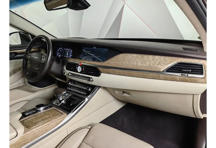 Genesis G90 3.3 T-GDI AT AWD (5 мест) (370 л.с.) Prestige Коричневый в АВИЛОН. Слайд №13